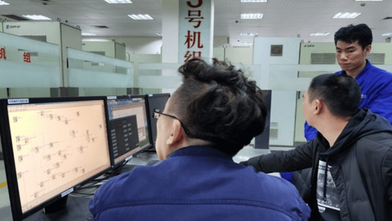 企业运维困境：自建与外包的权衡