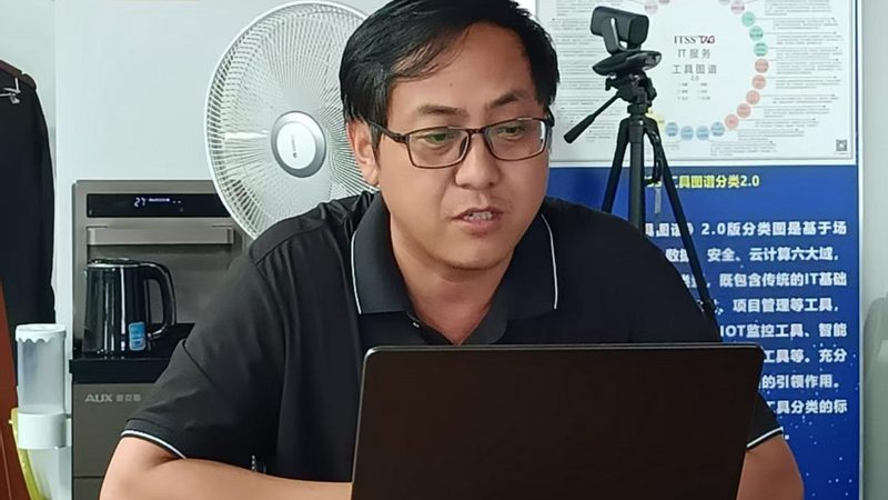 这些客户在选择IT咨询服务时，通常关注以下几个核心要素：